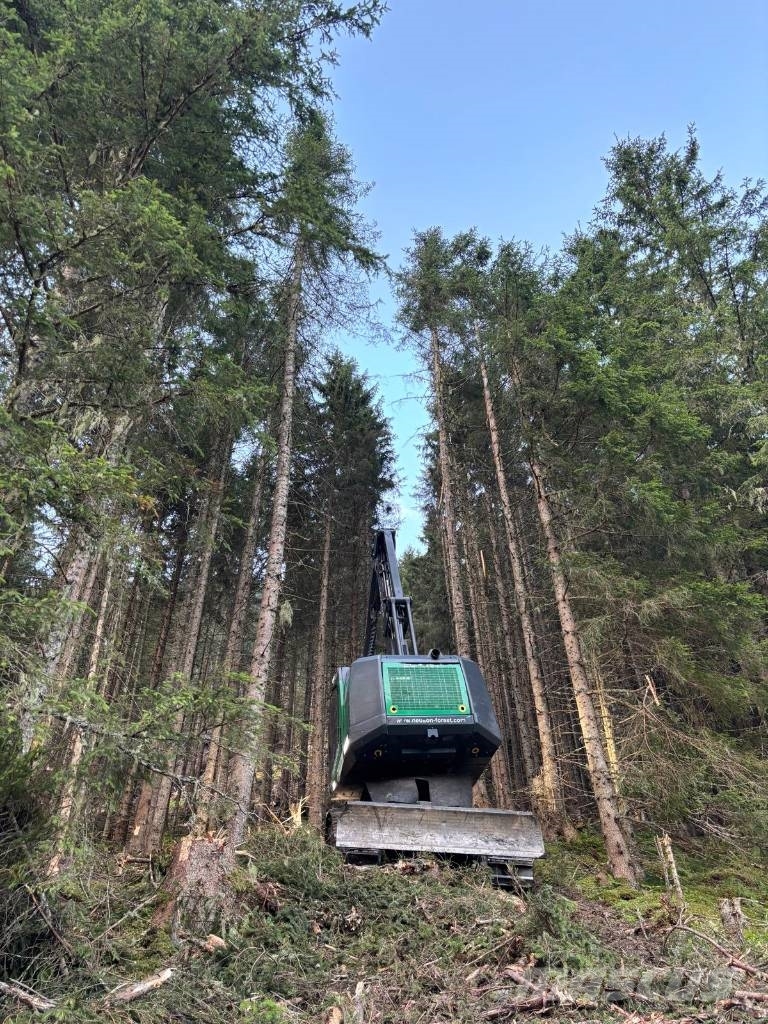 Neuson Forest 204HVT Harvester