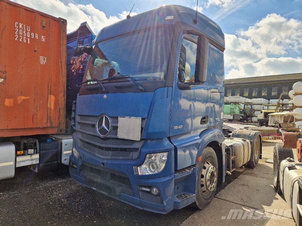 Mercedes-Benz ACTROS 1843 LS Sadulveokid