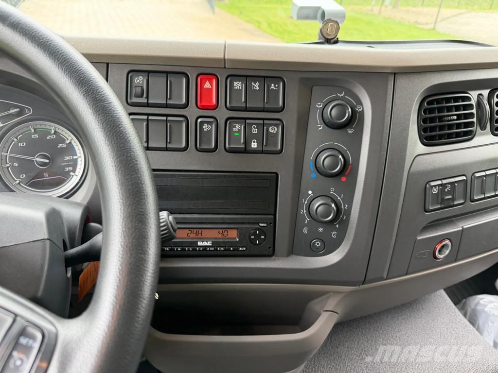 DAF CF 320 LF.320.19 EURO6. 99823 km! Kofferaufbau