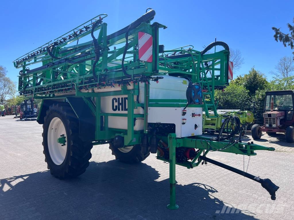 CHD 5245 Pulverizadores arrastrados
