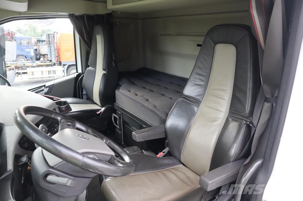 Volvo FH 540 | 8X4 | TANDEMLIFT | 44 TON | RETARDER | BI Kipper