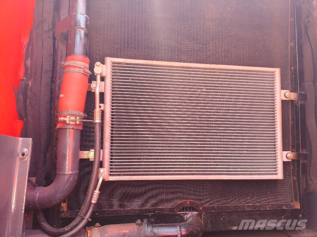 Doosan DX 340 LC Bagri goseničarji