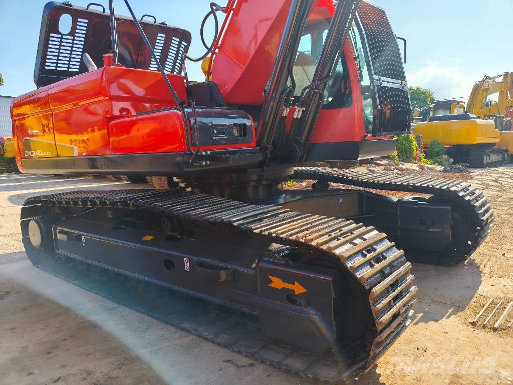 Doosan DX 340 LC Bagri goseničarji