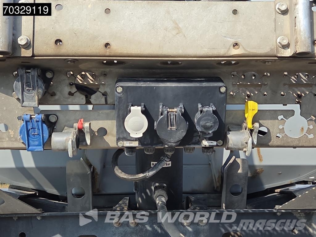 Schwarzmüller SK 3 axles Lift Axle Steel 自卸半挂车