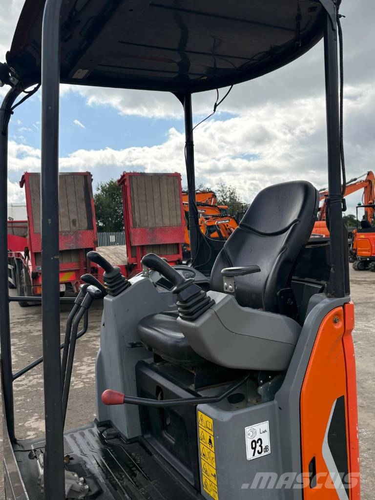 Doosan DX17Z Minigravere <7t