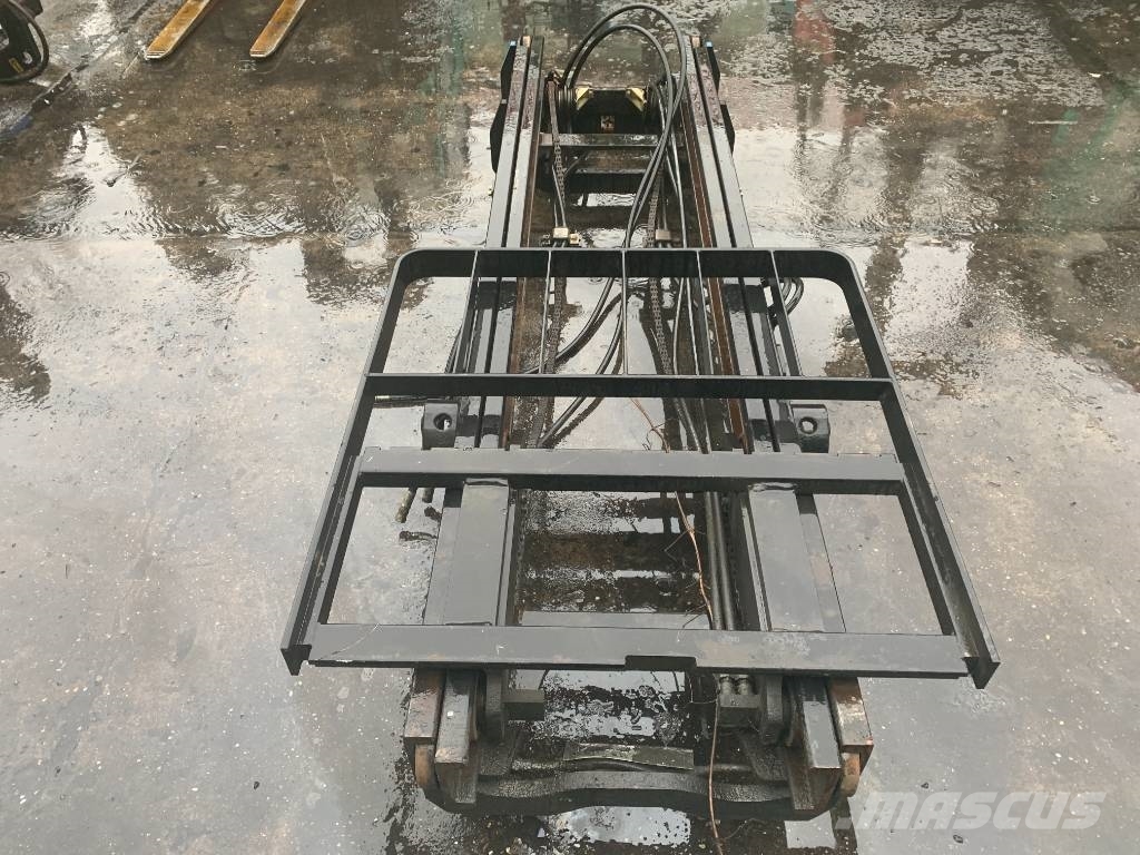 CAT EP18KT 2W MAST M-1145 Mastros