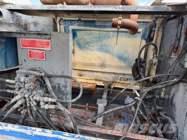 Schwing CONCRETE PUMP NO ENGINE NO COMPLET Accesorios para equipo de pilotaje / partes de repuesto