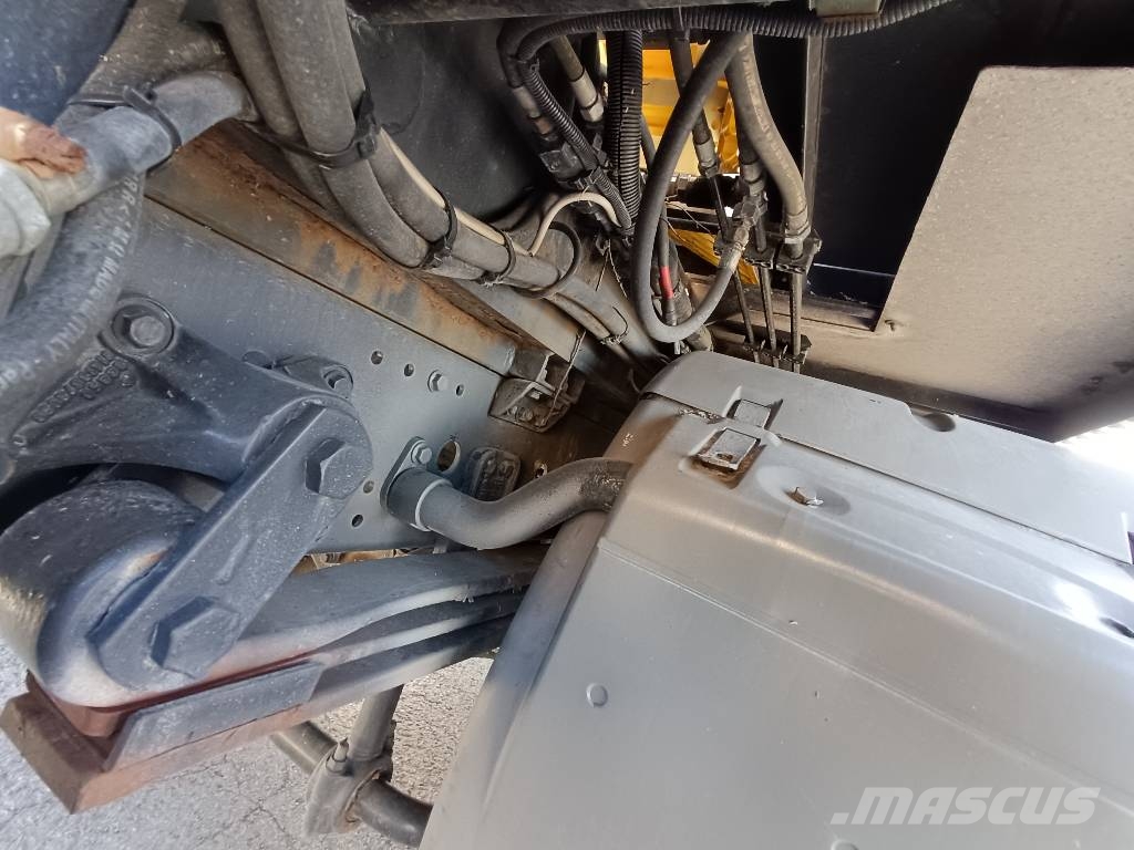 Multitel J123TA المنصات الهوائية المثبتة على شاحنة