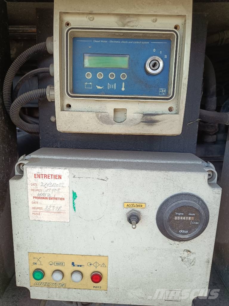 Multitel J123TA المنصات الهوائية المثبتة على شاحنة