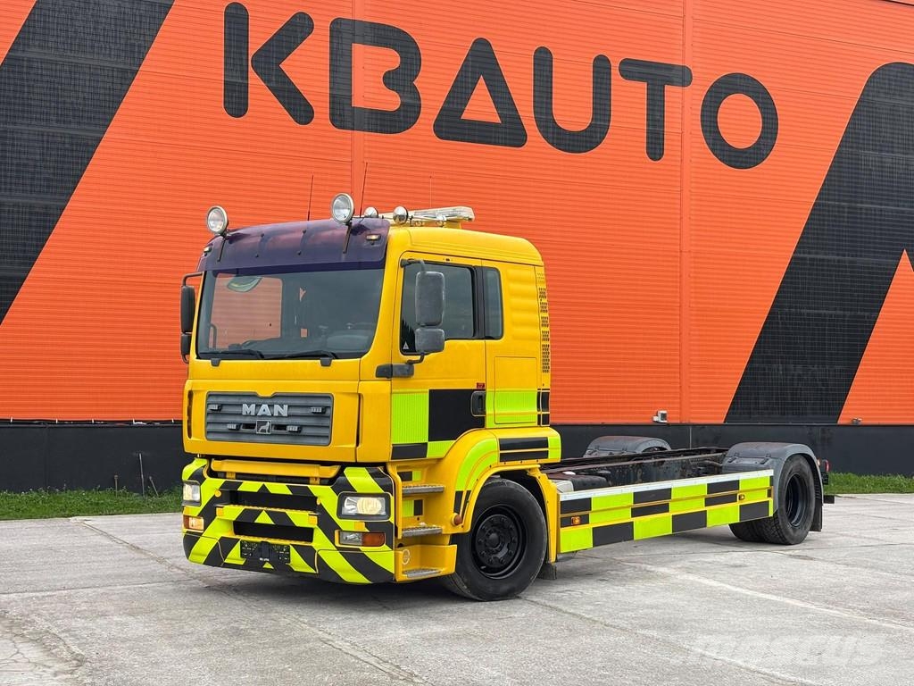 MAN TGA 18.310 4x2 CHASSIS L=5778 mm شاحنات بمقصورة وهيكل