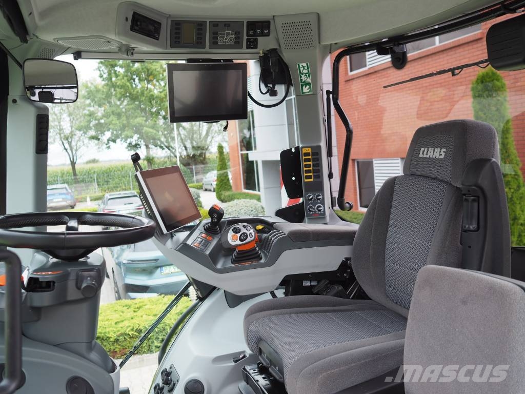 CLAAS Axion 930 CMATIC PTO GPS Трактори