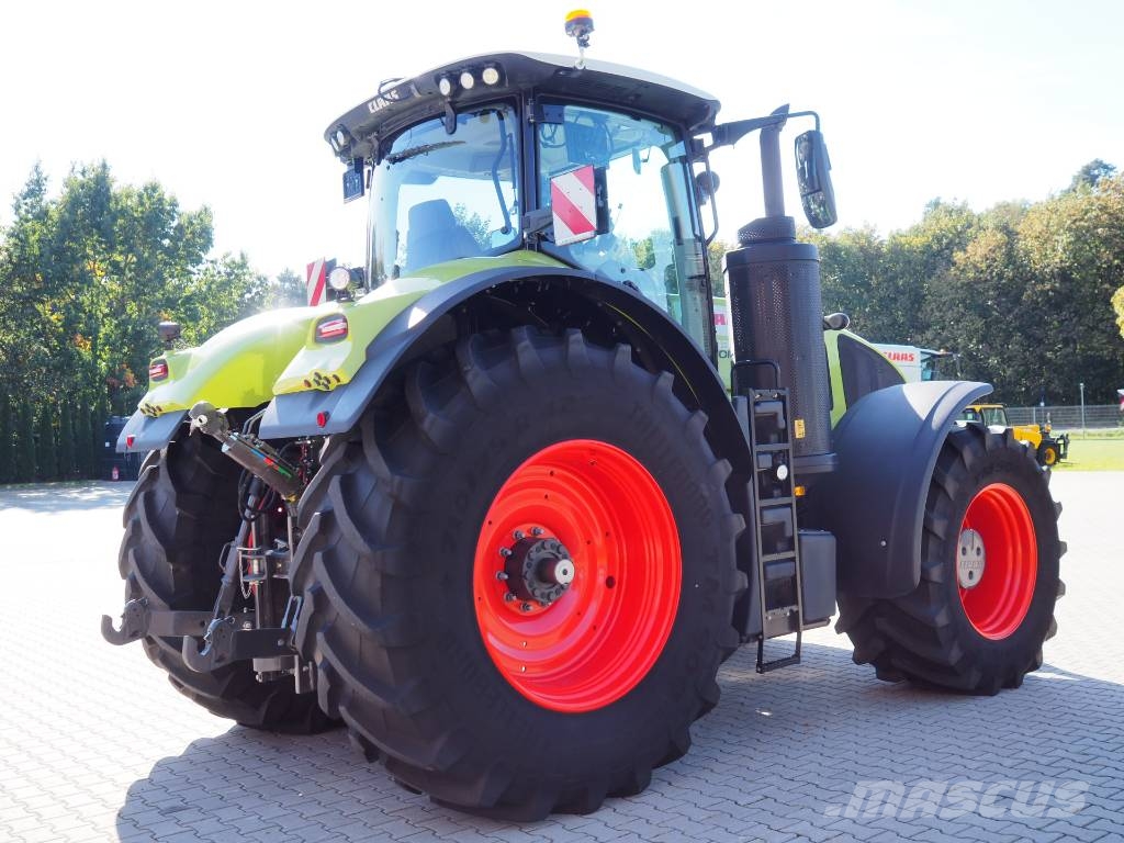 CLAAS Axion 930 CMATIC PTO GPS 拖拉机/农用车