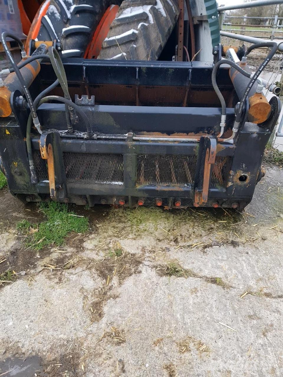 Schäffer 6680T Teleskopske podizne platforme