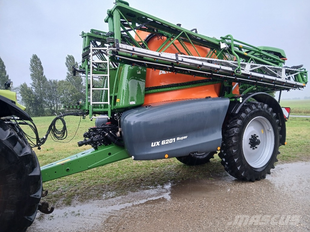 Amazone UX 6201 Super Anhängespritzen