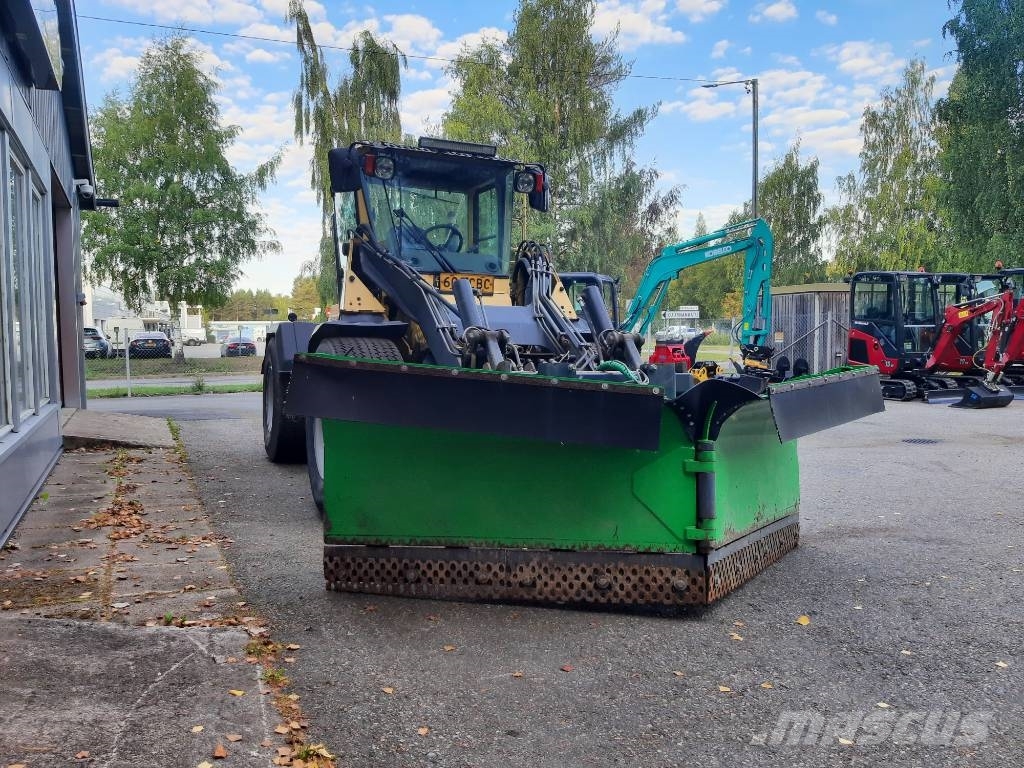 Wille 855 DW Naudoti ratiniai krautuvai