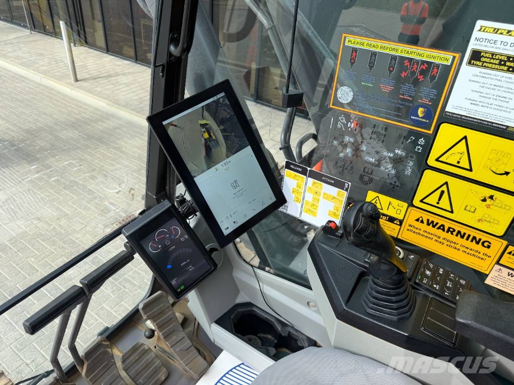 Volvo EC 230 FL5 حفارات زحافة