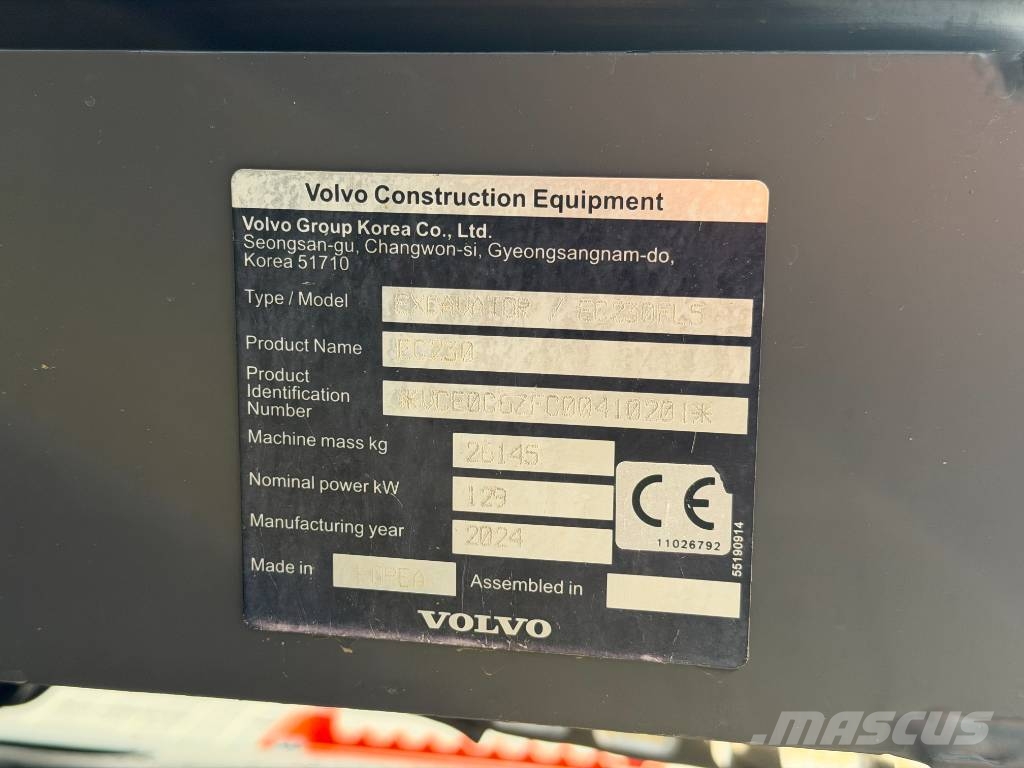Volvo EC 230 FL5 حفارات زحافة