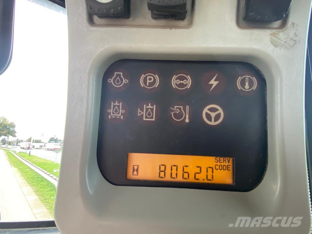 CAT 980H لوادر بعجل
