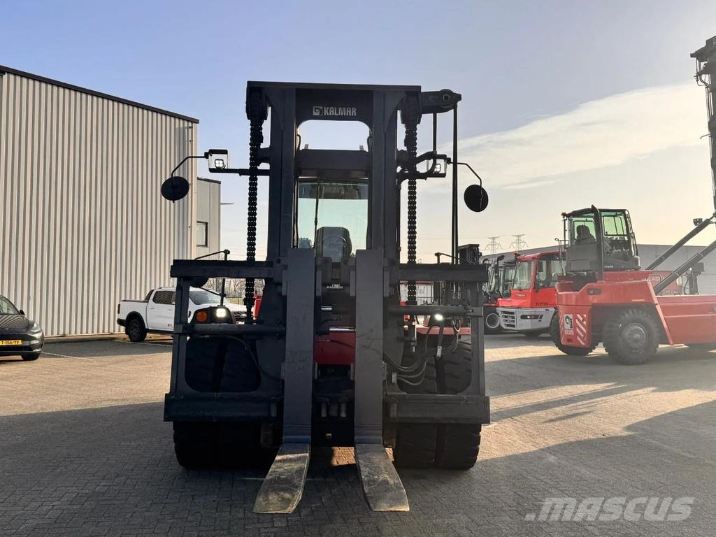 Kalmar DCG250-12 LB شاحنات الديزل