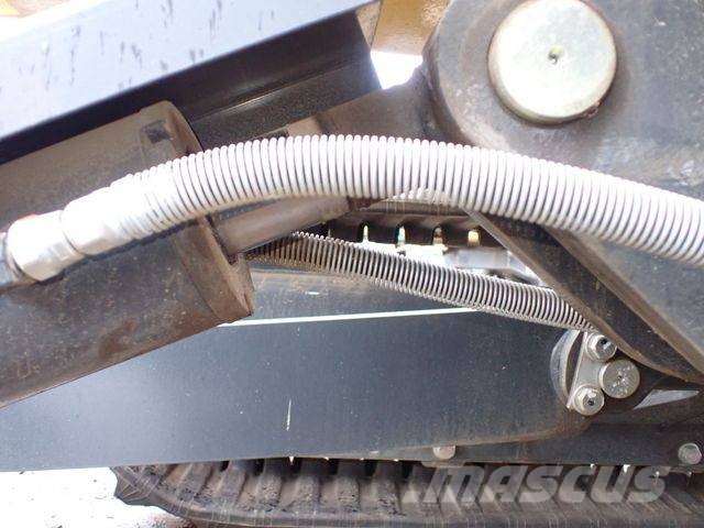 PC PC30MR‑5 حفارات زحافة