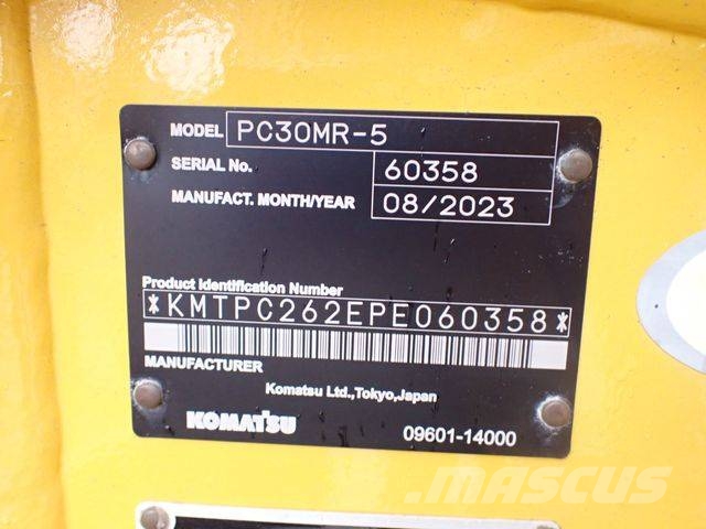 PC PC30MR‑5 حفارات زحافة