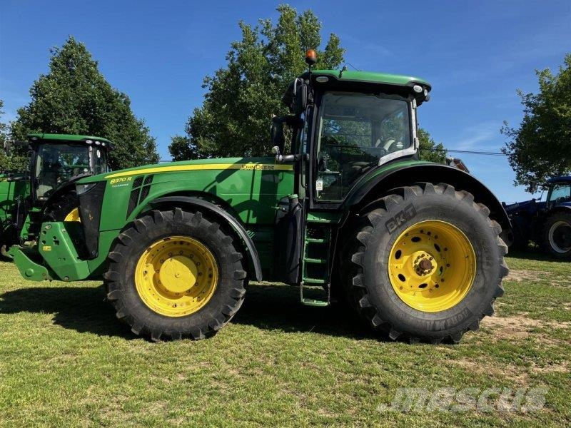 John Deere 8370R Traktorid