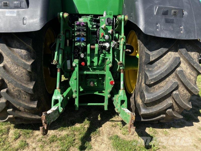 John Deere 8370R Traktorid