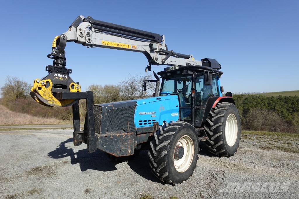 Valtra Valmet 8150 Gozdarski traktorji