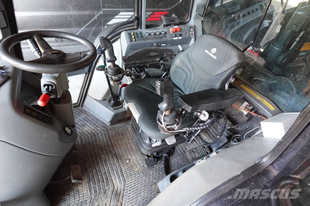 Valtra Valmet 8150 Gozdarski traktorji