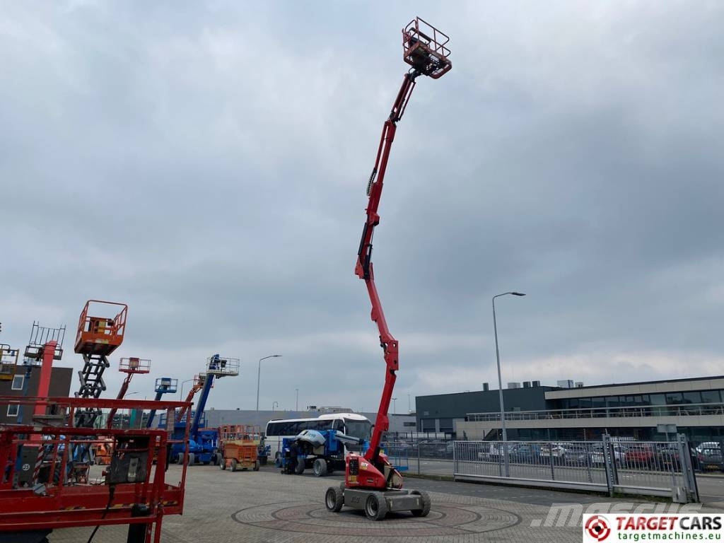 JLG M450AJ HyBrid Articulated Boom Work Lift 1572cm 緊湊型自走式伸縮臂式升降機
