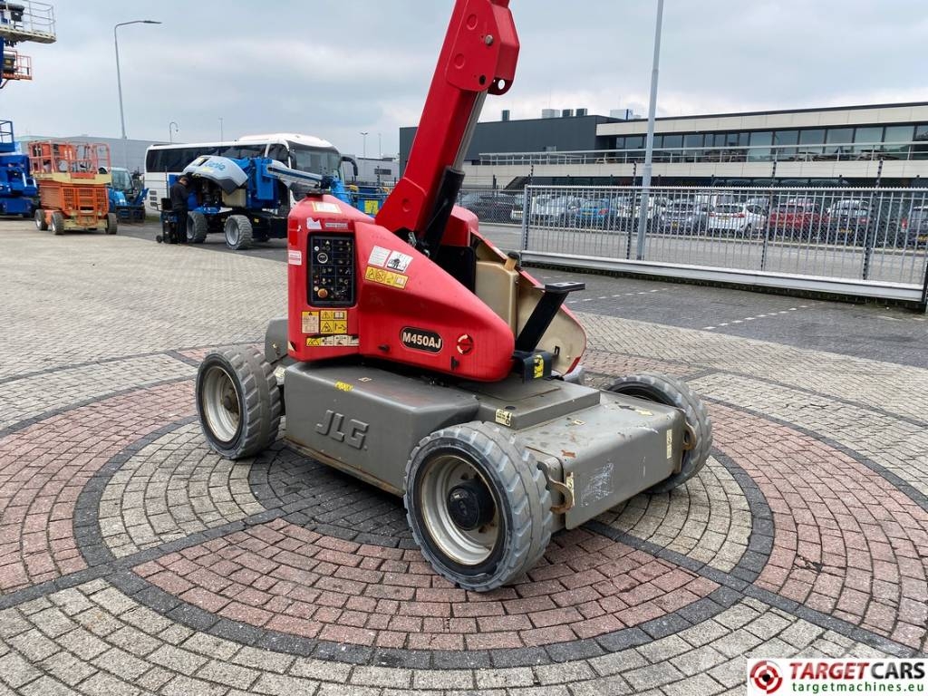 JLG M450AJ HyBrid Articulated Boom Work Lift 1572cm 緊湊型自走式伸縮臂式升降機