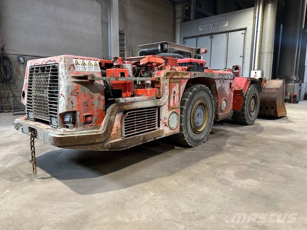 Sandvik LH 307 لوادر للعمل تحت سطح الأرض