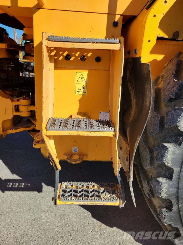 Hyundai HL 965 Kolesni nakladalci