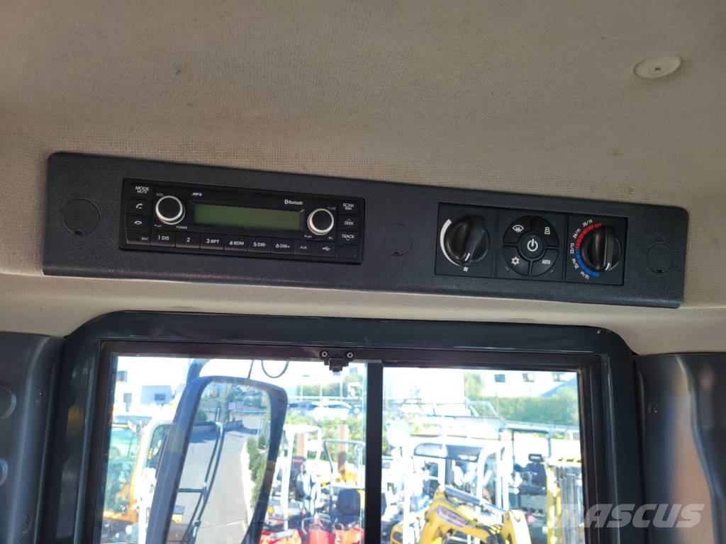 Hyundai HL 965 Kolesni nakladalci
