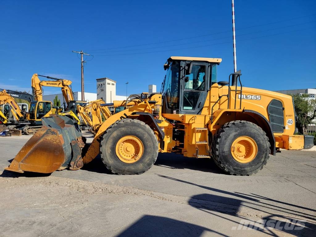 Hyundai HL 965 Kolesni nakladalci