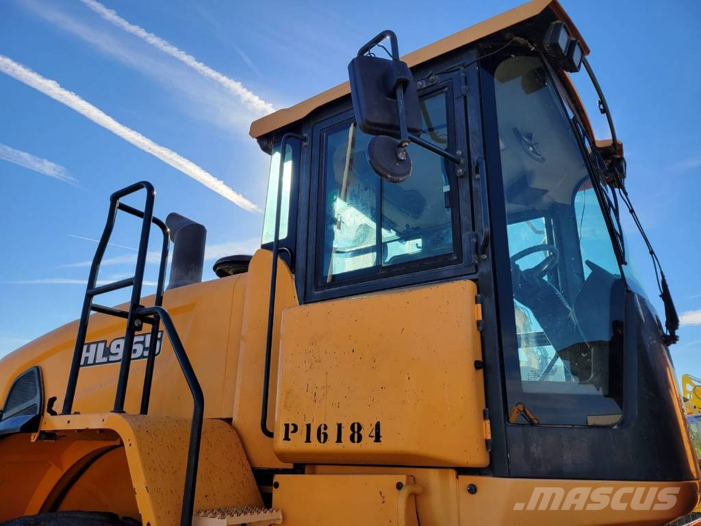 Hyundai HL 965 Kolesni nakladalci