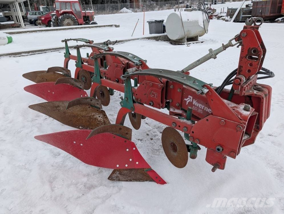 Kverneland AD-85 Variomat Charrue non réversible