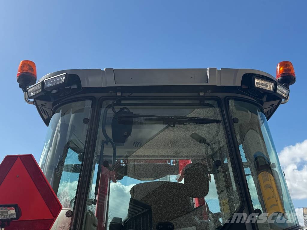 Massey Ferguson 5S145 EFFICIENT, DYNA 6, frontloader, 2023, 468 hr Traktorid