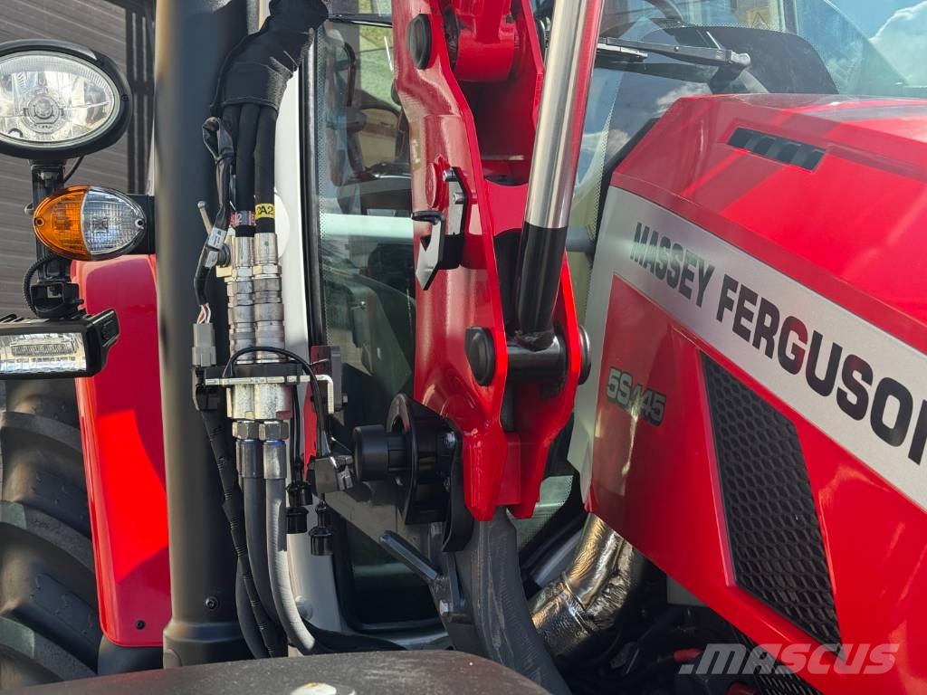 Massey Ferguson 5S145 EFFICIENT, DYNA 6, frontloader, 2023, 468 hr Traktorid