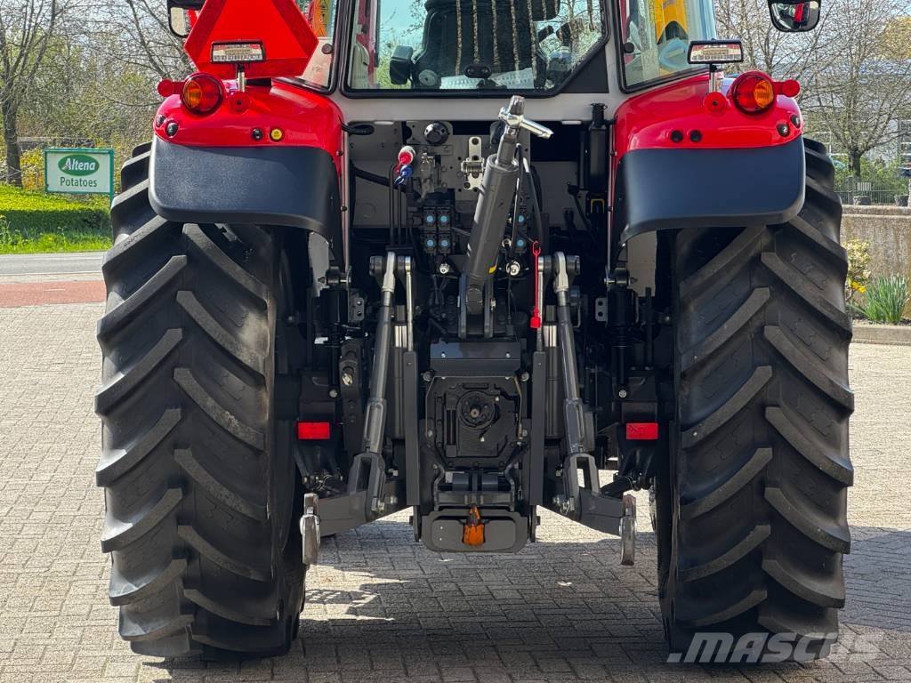 Massey Ferguson 5S145 EFFICIENT, DYNA 6, frontloader, 2023, 468 hr Traktorid