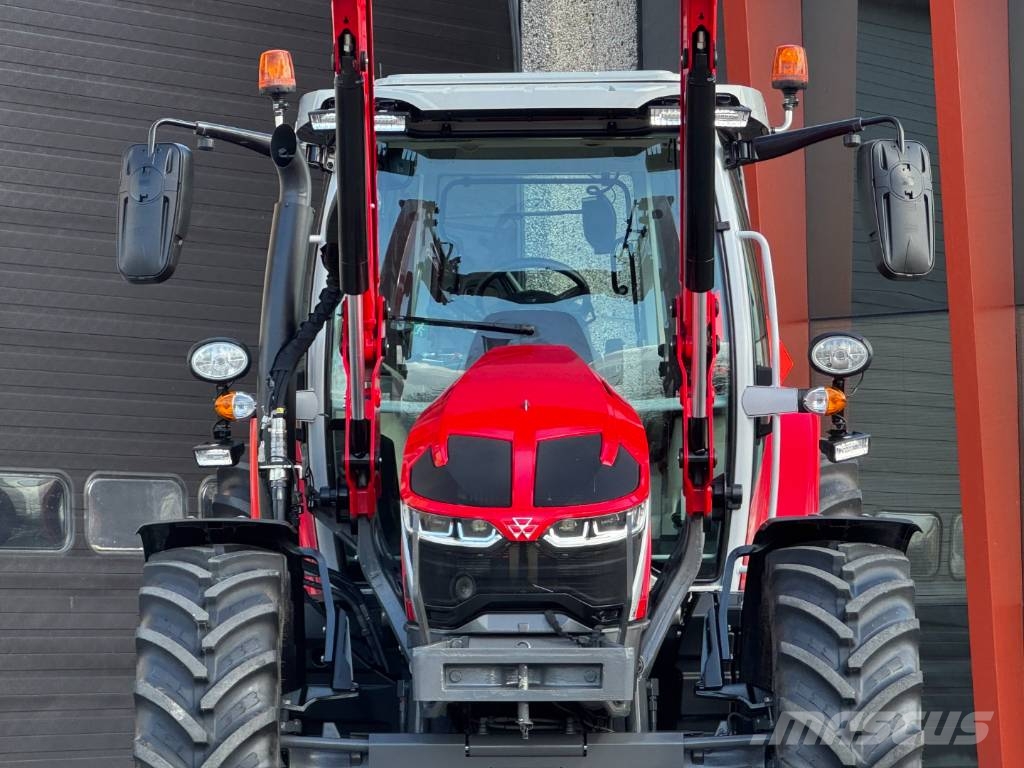 Massey Ferguson 5S145 EFFICIENT, DYNA 6, frontloader, 2023, 468 hr Traktorid
