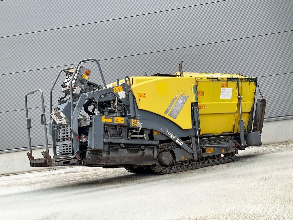 Vögele SUPER 800 Машини за асфалт