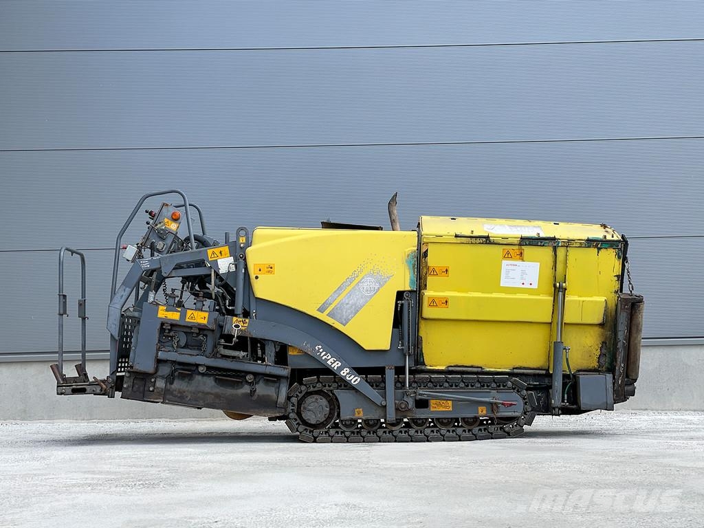 Vögele SUPER 800 Машини за асфалт