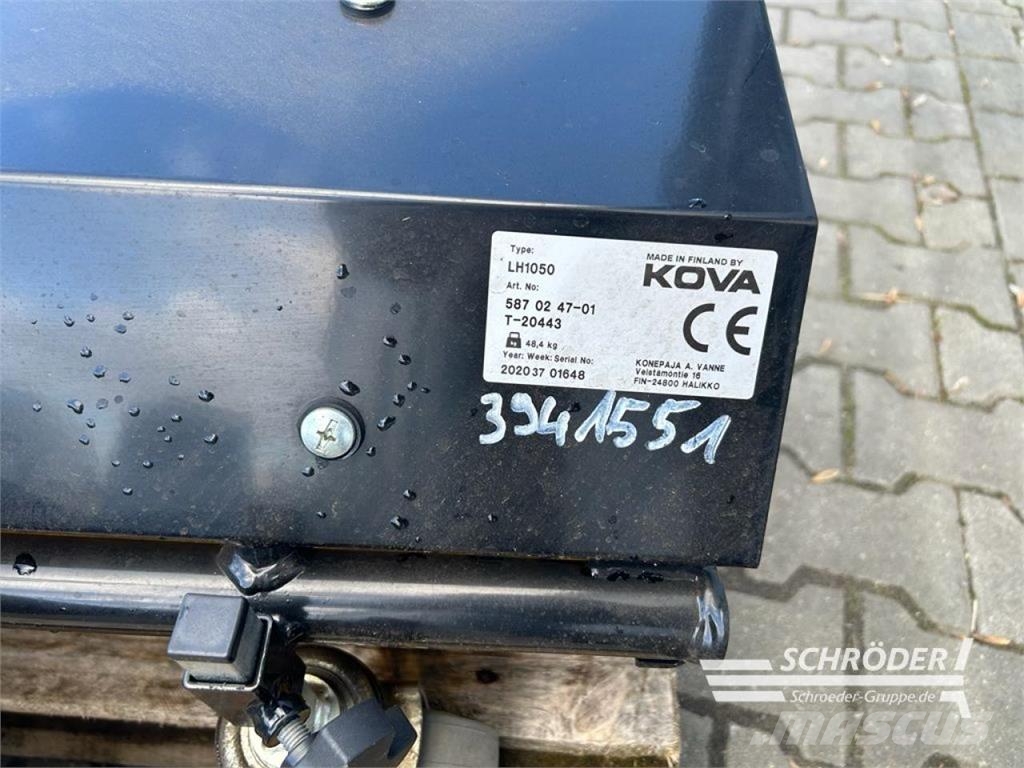 Husqvarna LH 1050 كناسات