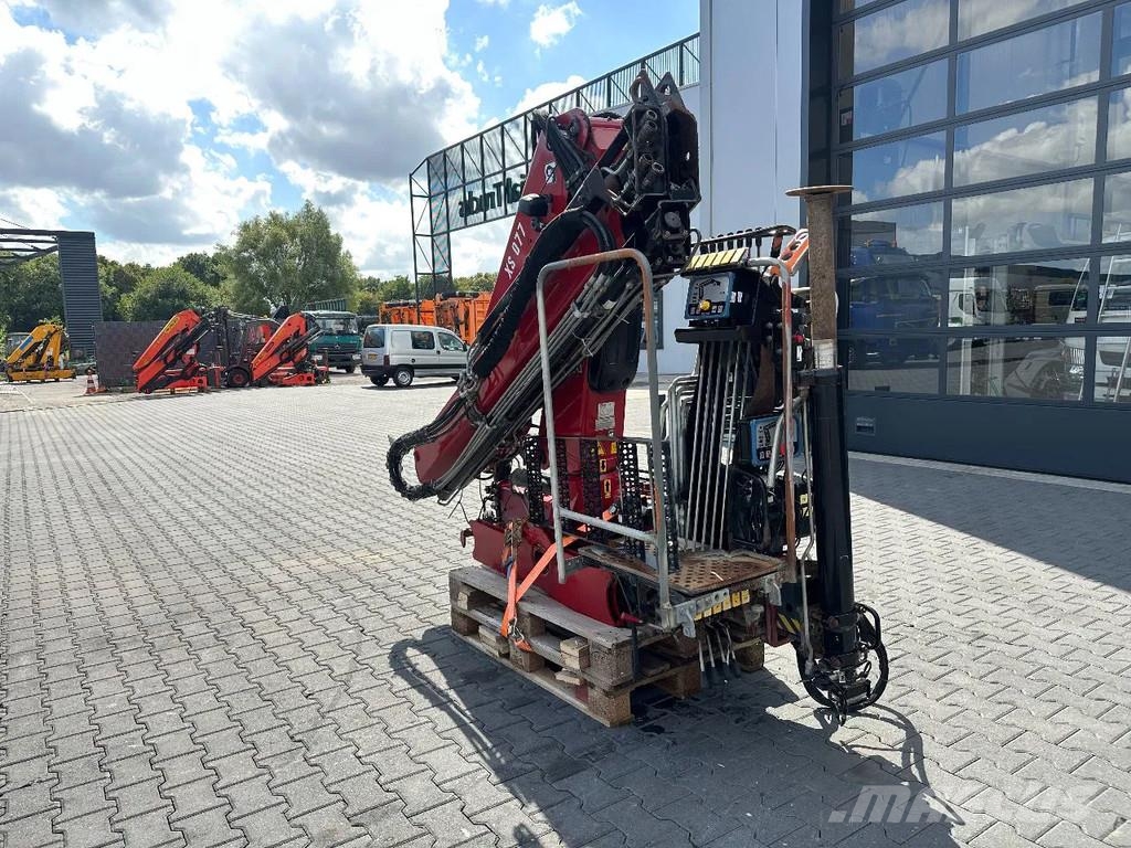 Hiab 077 B-2 DUO Crane / Kraan / Autolaadkraan / Ladekr Mobiilinosturit
