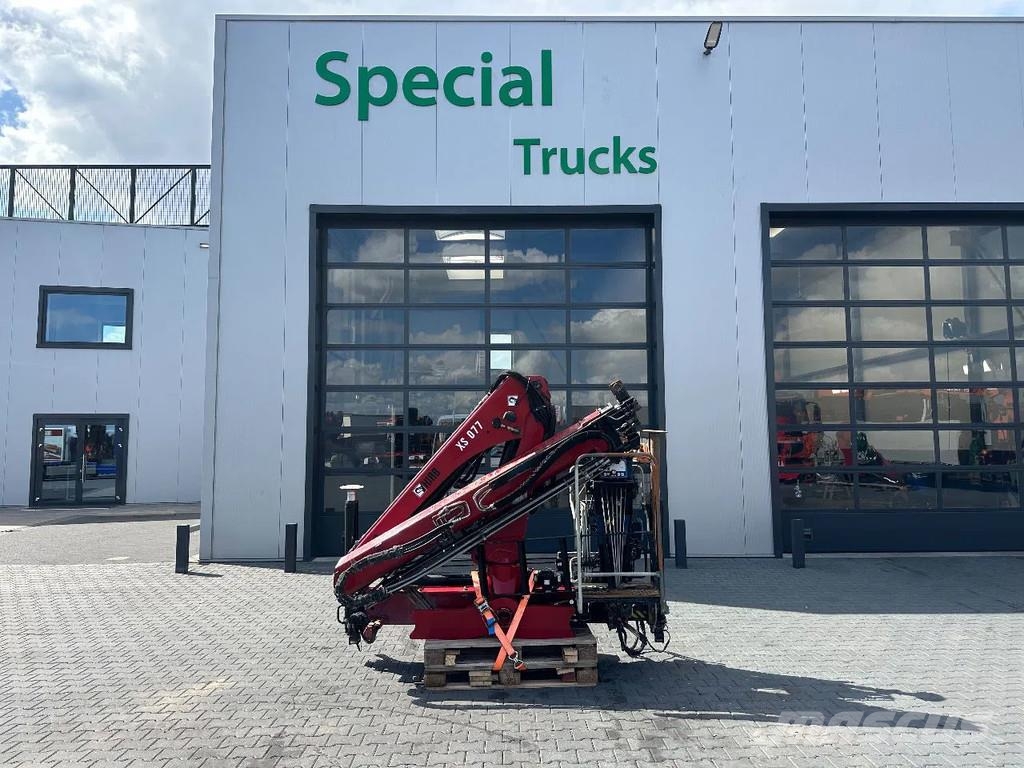 Hiab 077 B-2 DUO Crane / Kraan / Autolaadkraan / Ladekr Mobiilinosturit