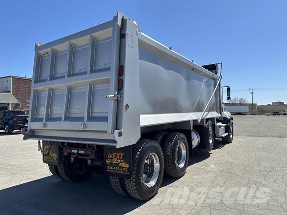 Freightliner 114SD Kiper tovornjaki