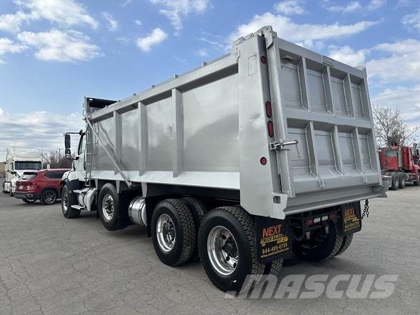 Freightliner 114SD Kiper tovornjaki