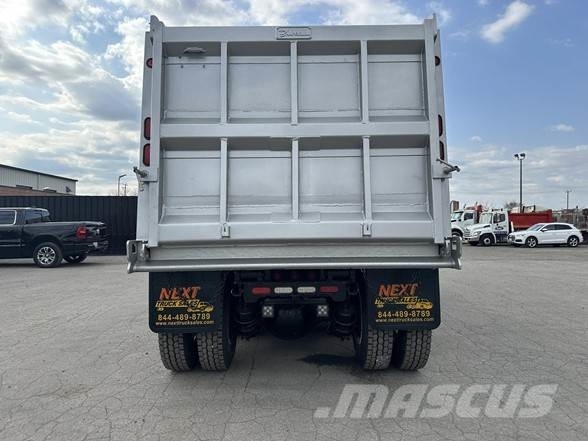 Freightliner 114SD Kiper tovornjaki