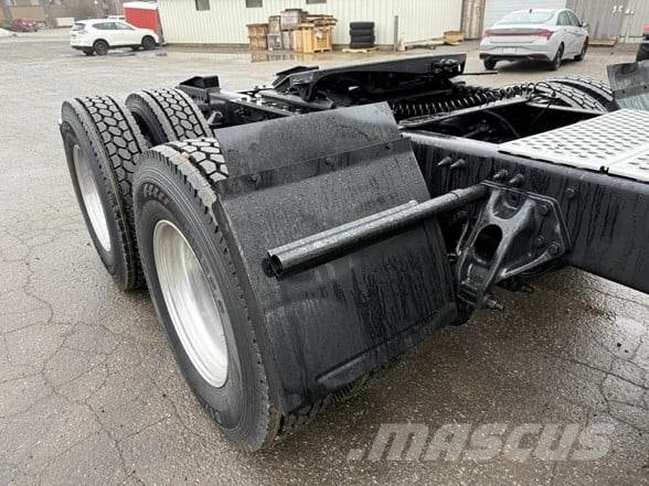 Kenworth T680 Tegljači